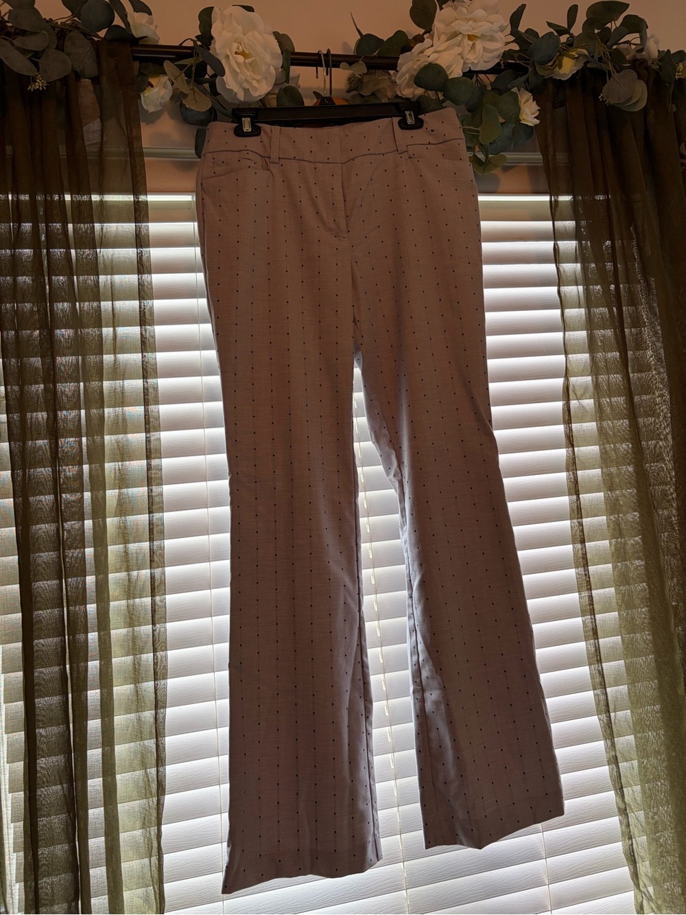 Women's Light Grey Polka Dot Straight-Leg Pants